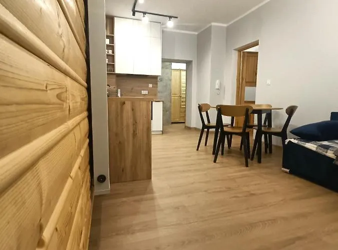 Apartment Oravski - Tatry W Zasiegu Wzroku, 5 Min Termy Chocholowskie, Rodzinny Komfort *